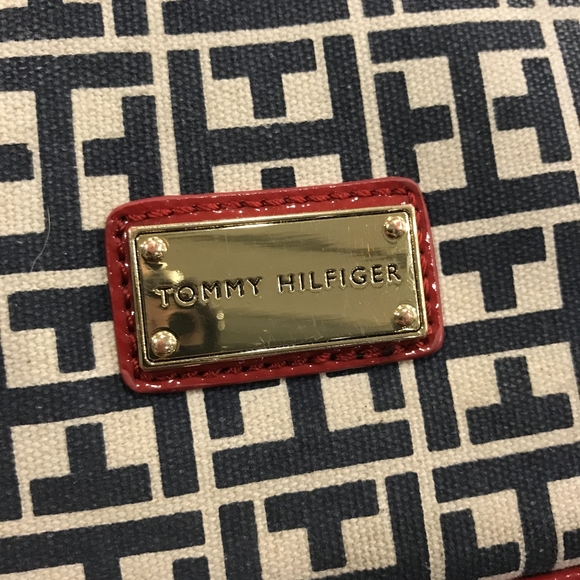 Tommy Hilfiger Bag - Picture 3 of 7